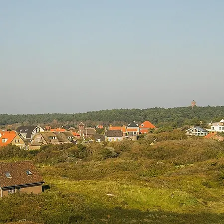 Zeevilla Duinhorst بيت للعطل